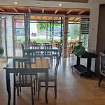 Otel Hotel Tepelena Tepelene