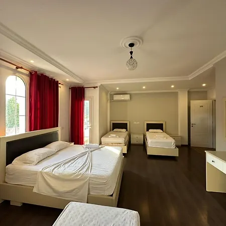 Hotel Tepelena Отель