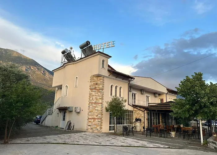 Hotel Tepelena *