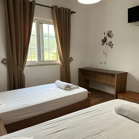 מלון Hotel Tepelena