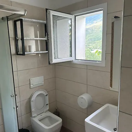 מלון Hotel Tepelena Tepelene